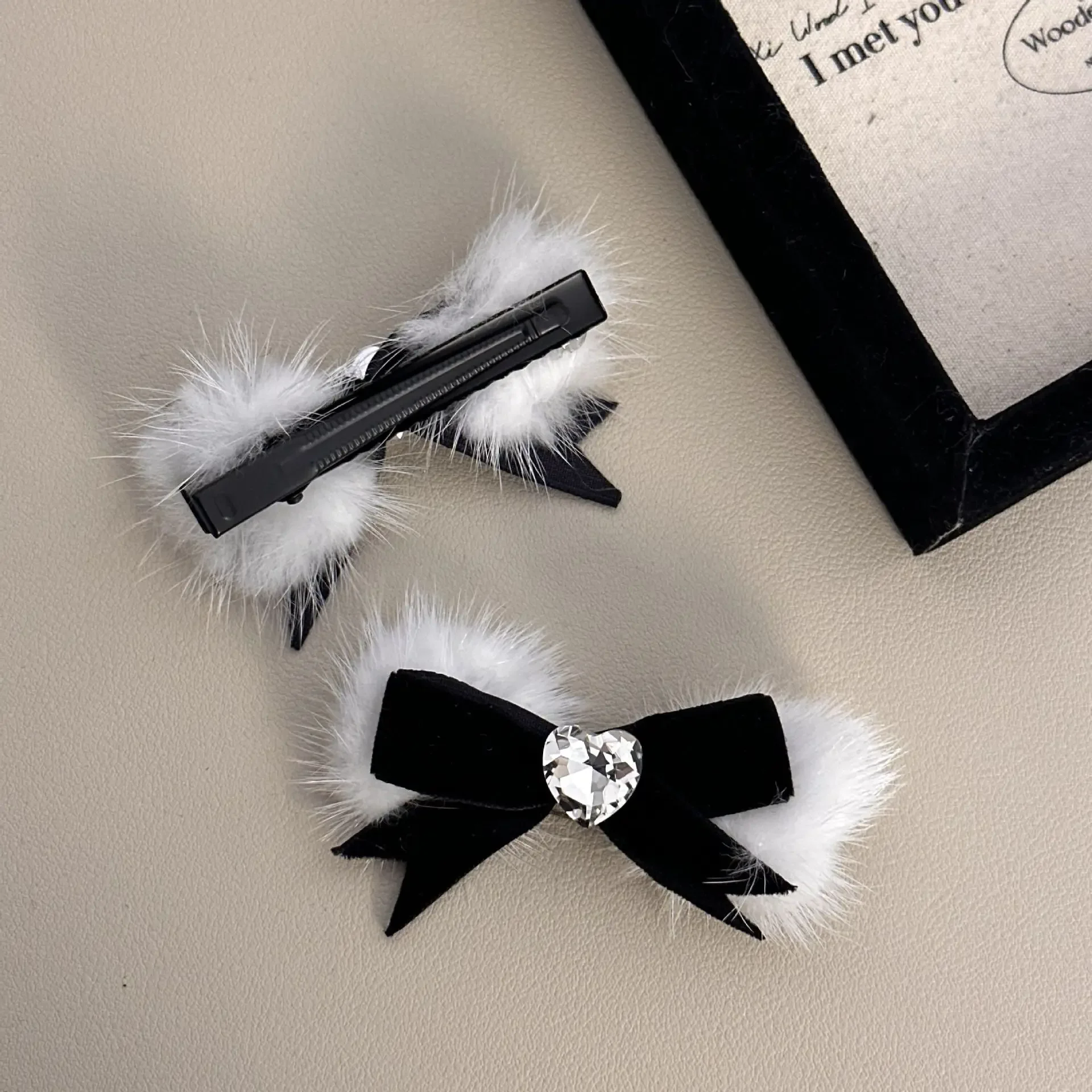 Hair pins and clip for women girl accessories bow korean winter rhinestone school furry Ribbon popular new in kpop sweets trendy