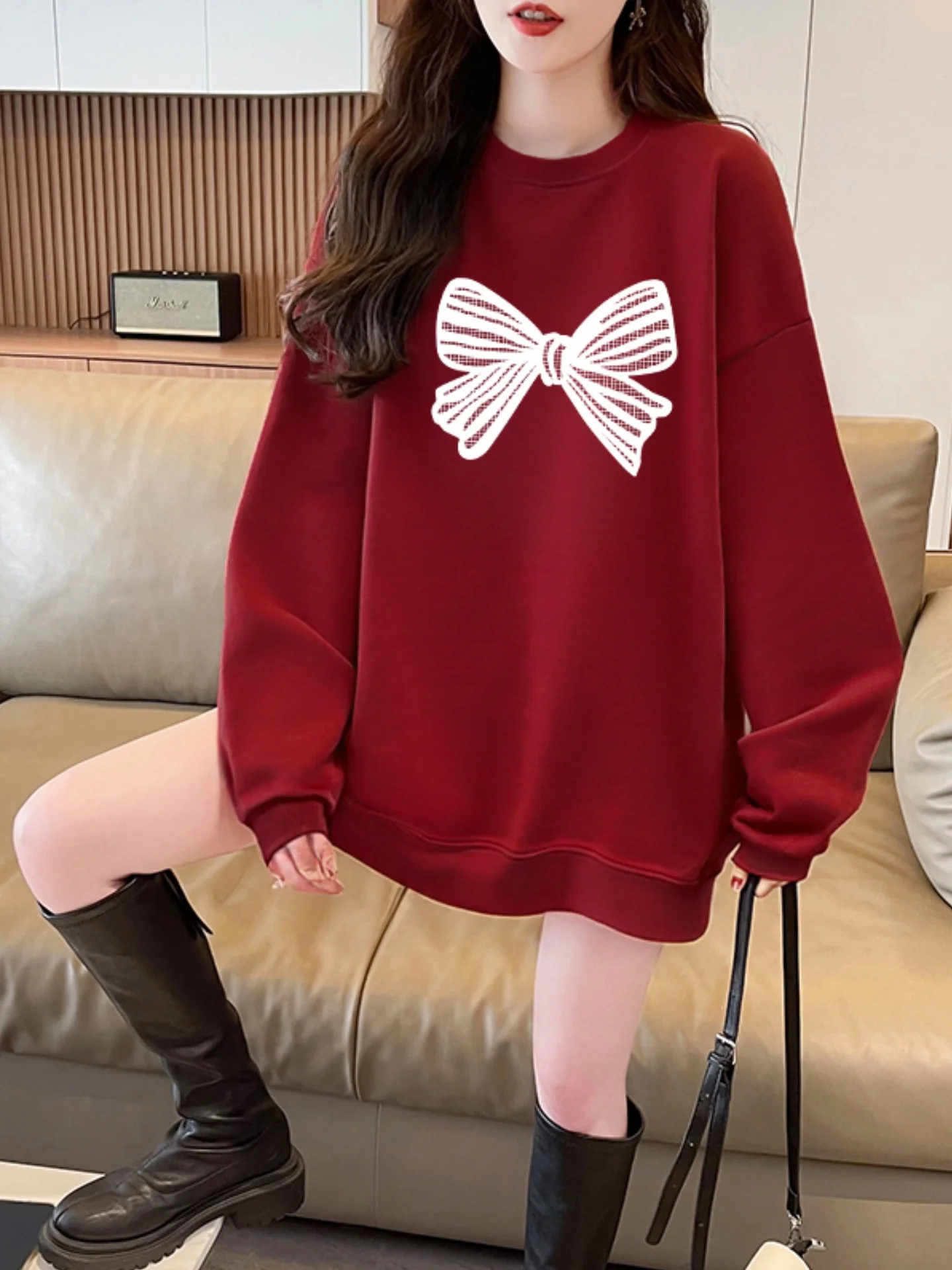 

Красный свитшот с длинными рукавами и круглым вырезом на флисовой подкладке, женская осенне-зимняя теплая свободная одежда на Новый год, верхняя одежда больших размеров