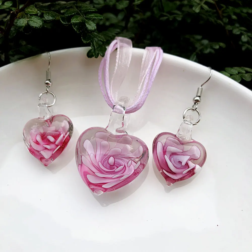 Handmade Heart Shape Flowers Art Muran Love Pendant Necklace Women Lampwork Glass Italy Inspiration Ribbon Jewelry  Cheap Item