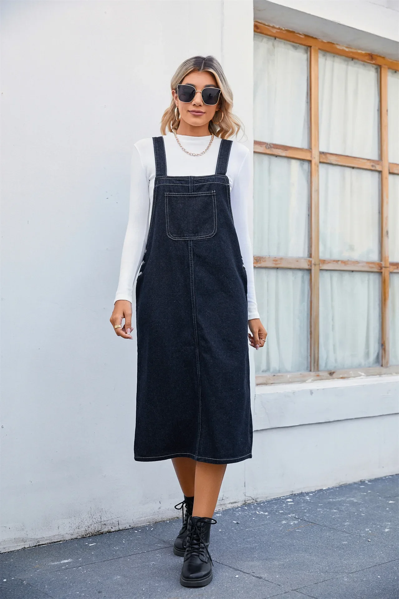 

Новое персонализированное джинсовое платье на подтяжках. Модное и универсальное свободное платье без рукавов с лямкой на шее для женщин весной и летом