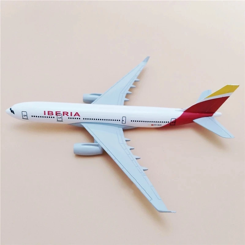 Iberia Airlines B737 Airplane 16cm 1/400 Scale Airbus Model Metal Plane Simulation With LandGear Souvenir Collections Model
