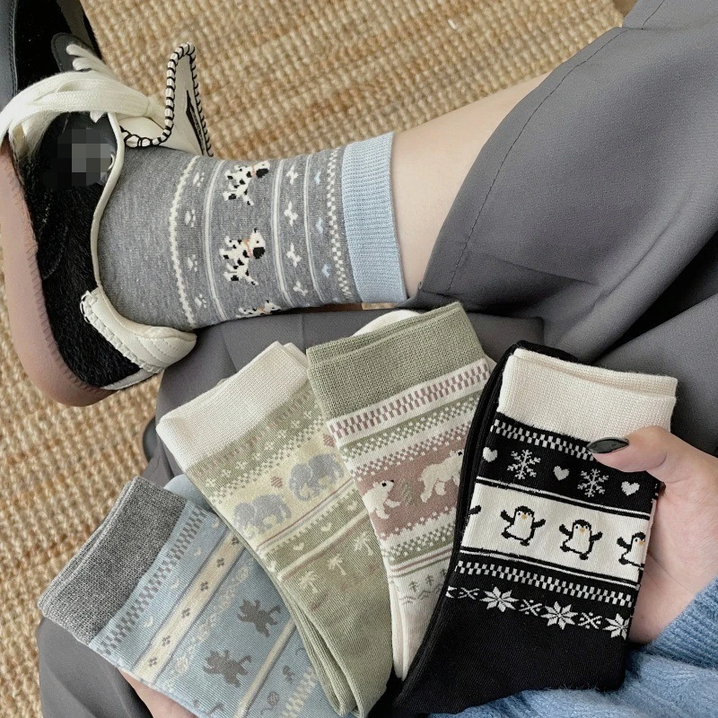 

5 pairs of retro cute cartoon animal socks boneless spring autumn breathability sweat absorption simple casual women's socks