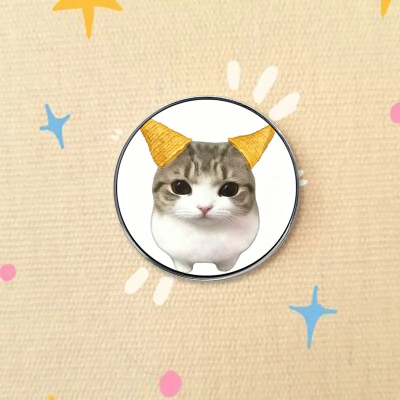 Corn Snacks Cute Cat Enamel Badge Funny Lovely Animal Pattern Pin Trendy Decor Brooch Jewelry Accessories Gifts For Friends