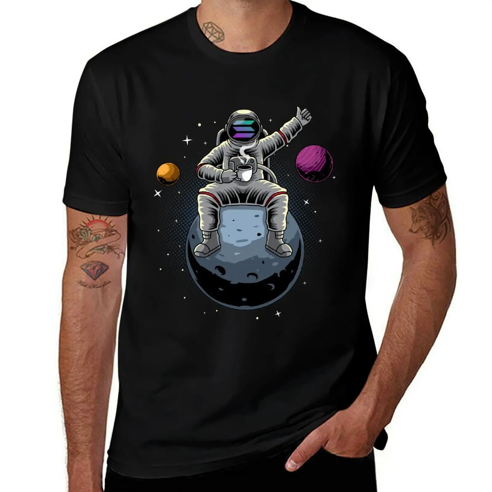 Astronaut Coffee Solana SOL Coin To The Moon Crypto Token Blockchain Cryptocurrency Wallet T-Shirt
