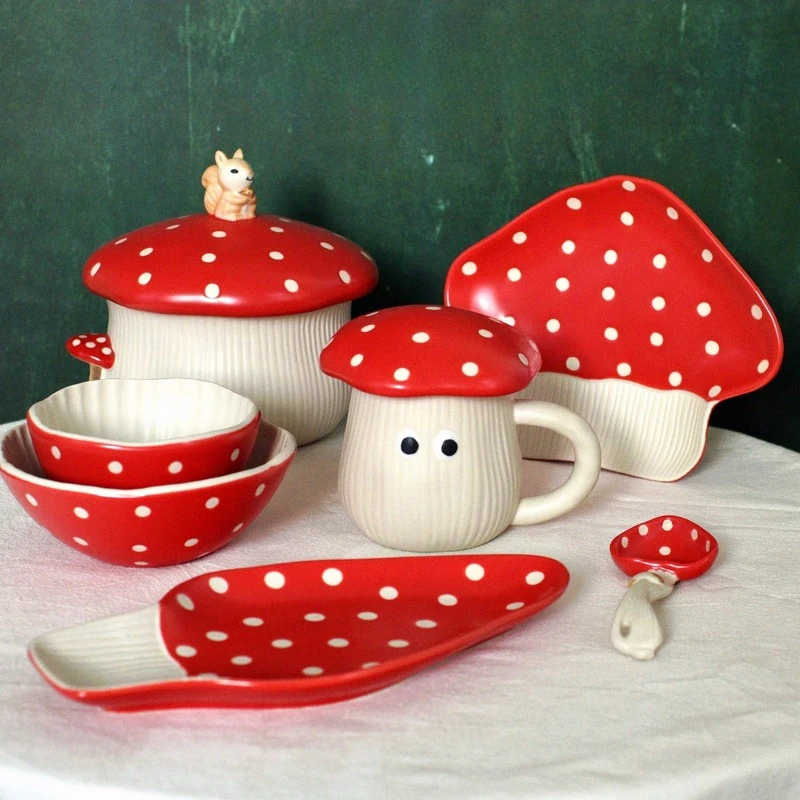 Cute 3D Red Mushroom Ceramic Bowl with Lid Hand Painted Matte Glaze Rice Noodle Bowl for Home Kitchen Decor Porcelain White