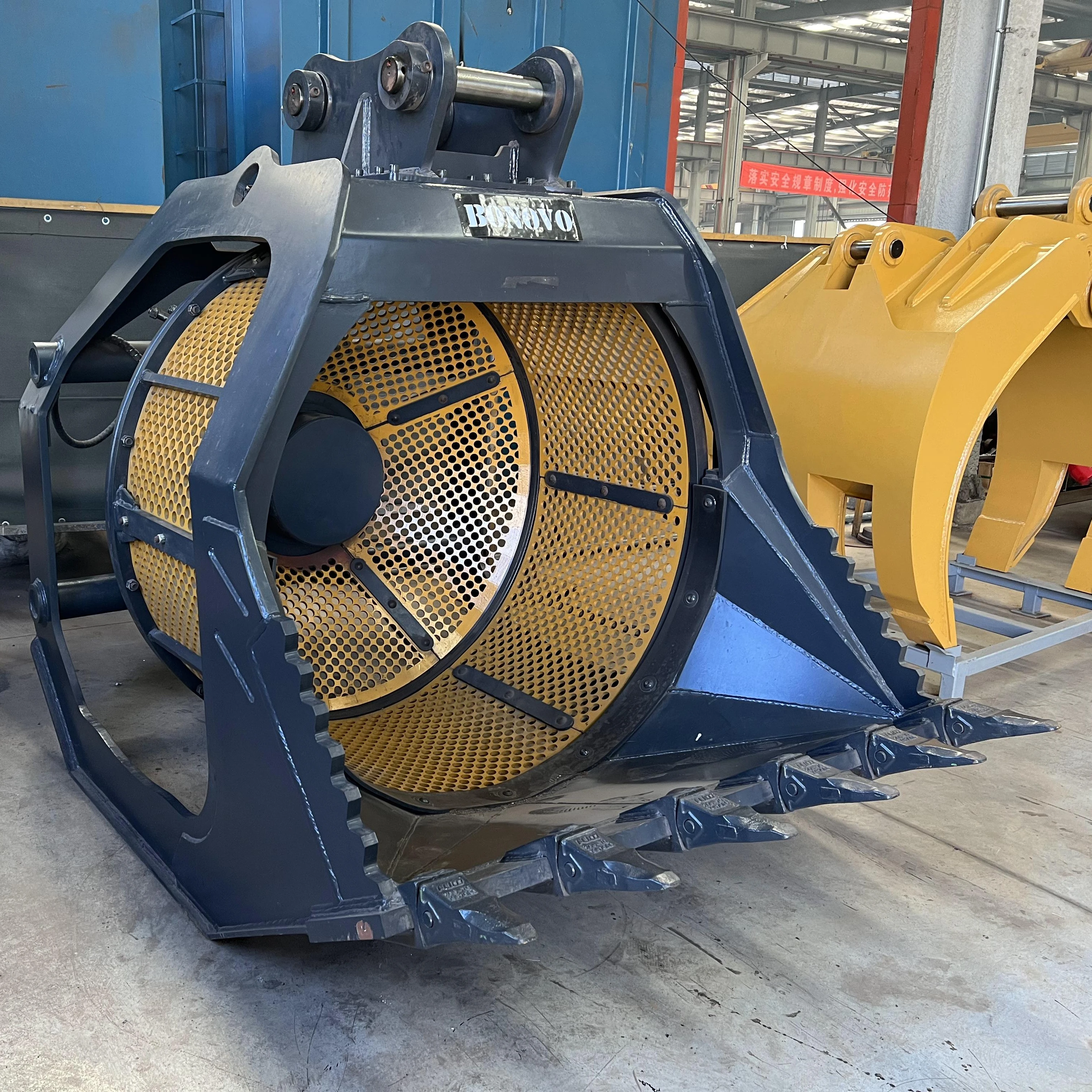 DHG-08 Rotary Screening Bucket Excavator Attachments for 19-24 Ton Excavator Construction Screening for Ore for Excavator Bucket