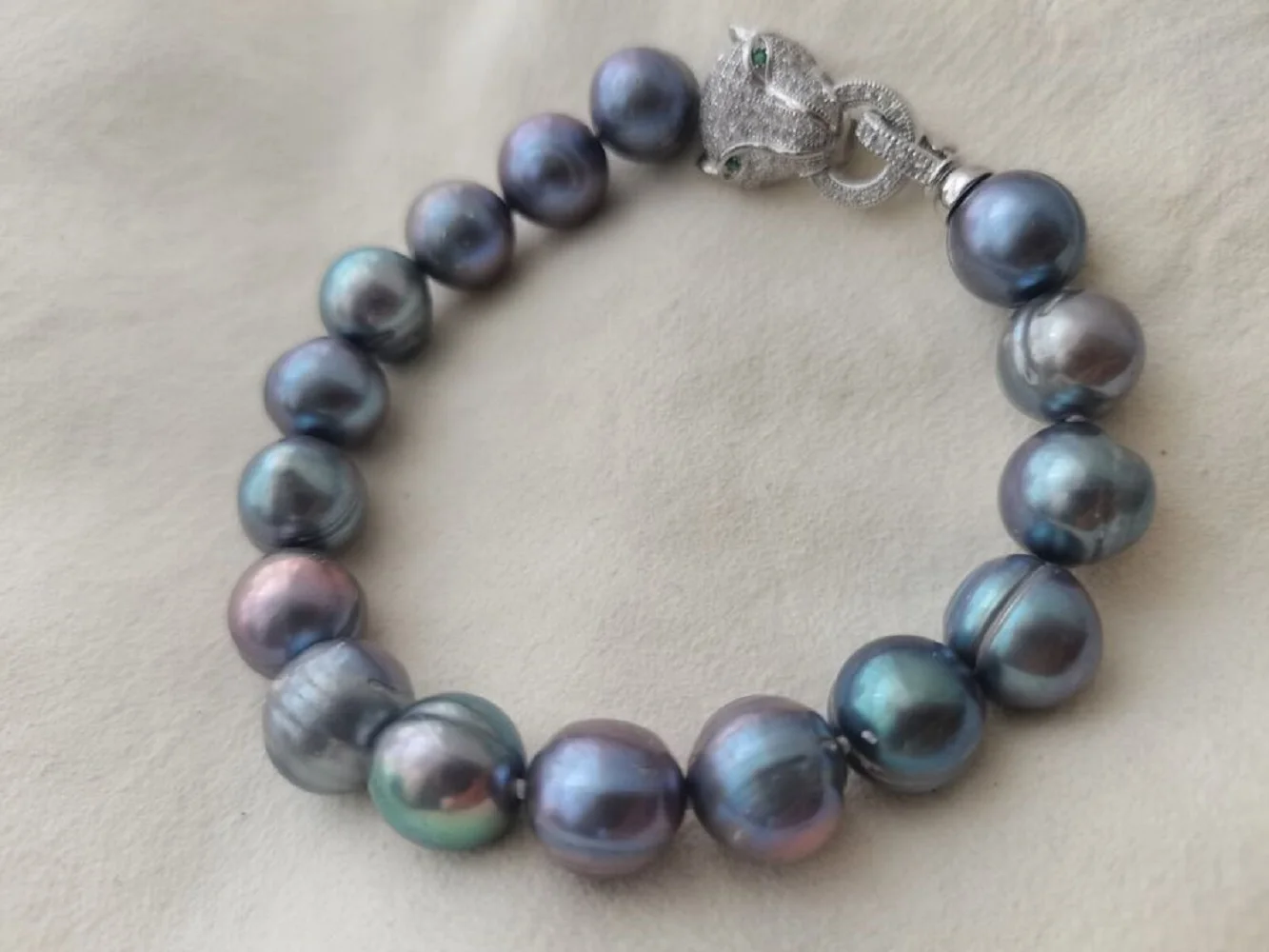 Hot selling large quantity AAA 11-12mm South Sea black pearl bracelet 7.5-8 inches 925S