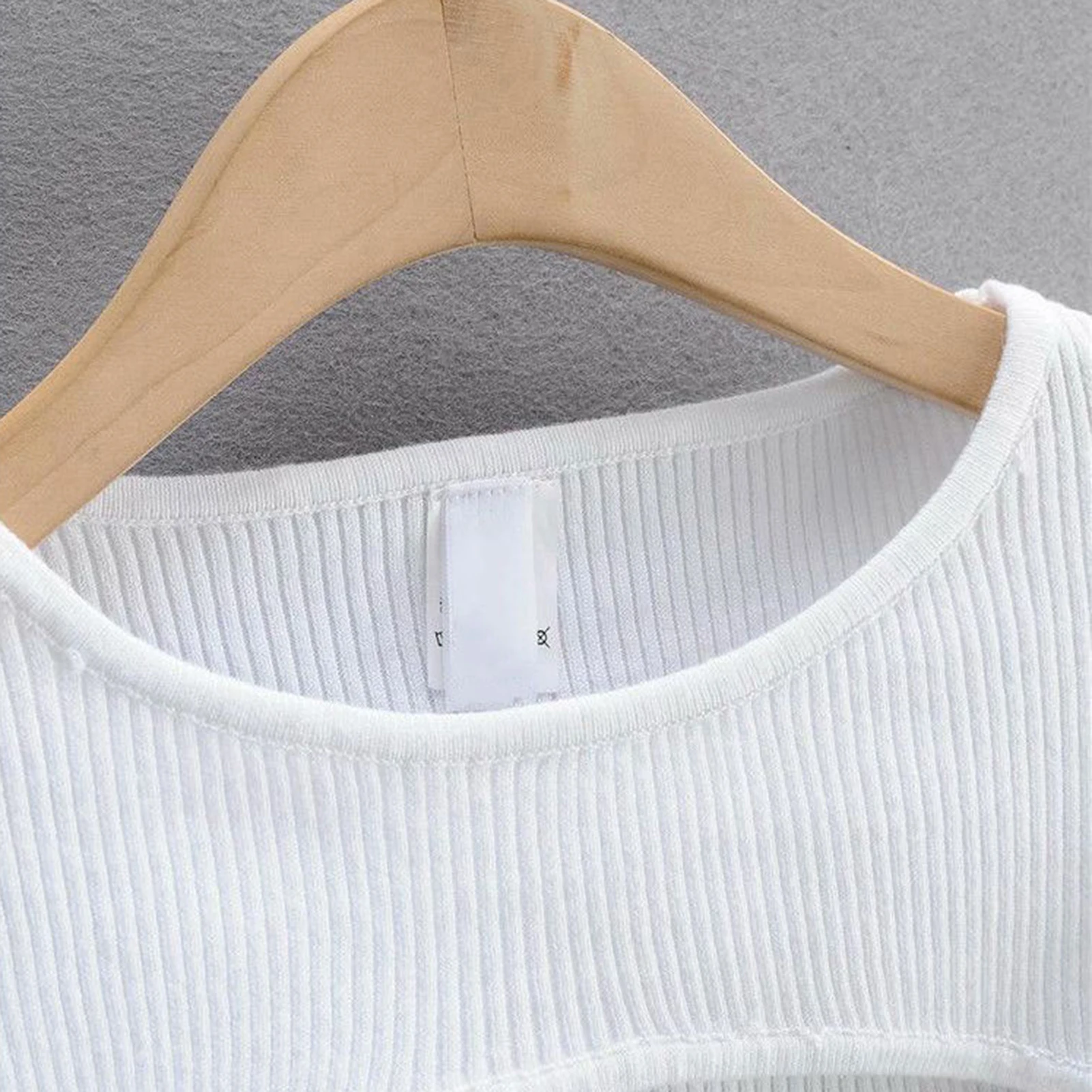 Women T shirts Long Sleeve Crop Top Spring Autumn Aesthetic O neck Sexy Harajuku Knitted T shirt 2024 Vintage Crop Top Tees - Image 3