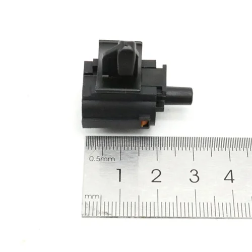 Imagen 2 del producto Sensor de temperatura del aire ambiente con enchufe para Hyundai Accent SantaFe Tucson Sonata Genesis G70 para Kia Optima Sorento Forte Koup K5