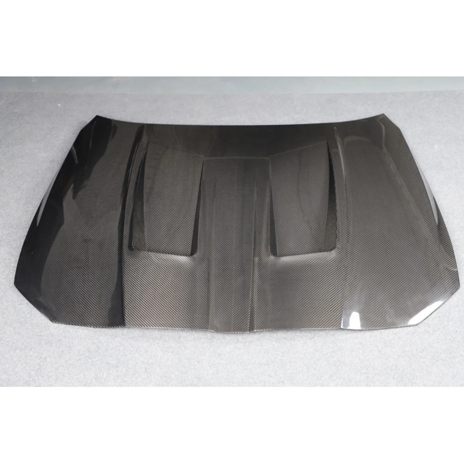 

G80 G81 G82 G83 M3 M4 Compatible Style Carbon Fiber Hood