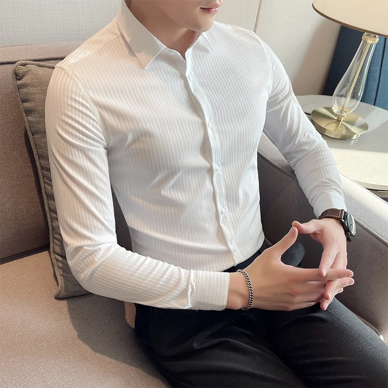 Premium Merk Mannen Business Gestreept Shirt Zwart Wit Slim Fit Bruiloft Banket Feestjurk Shirts Homme Kleding