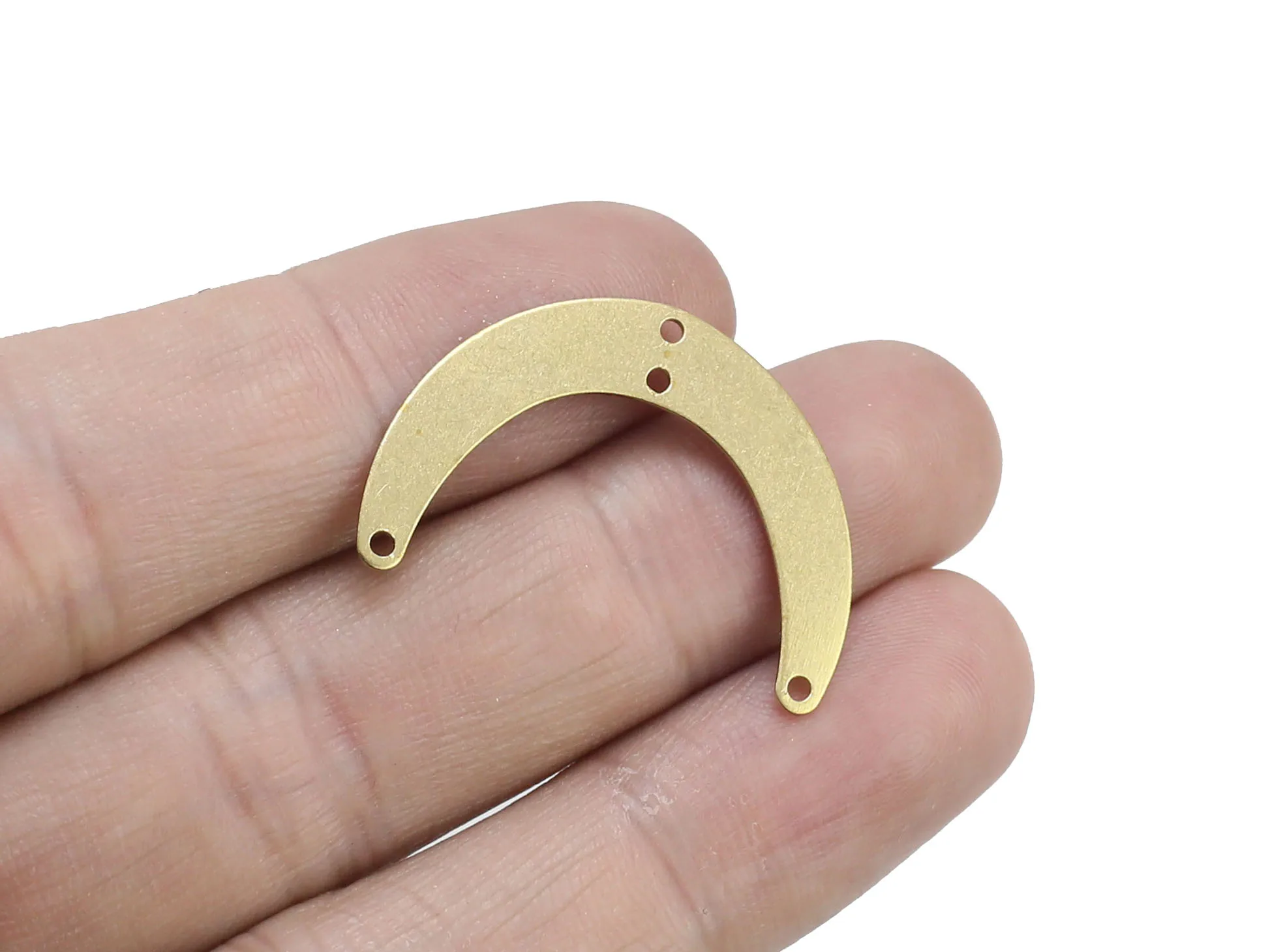 

30pcs Brass Moon Charms, Earring connector, 28.4x20mm, Cresent Moon Charm, Earring Accessories, Jewelry making - R582