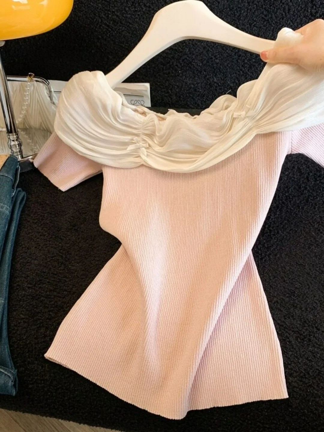 

Elegant Knitted Short Sleeve One Shoulder T-Shirt Women's Fashion Slim Fit Top Ultra Cute Summer 2026 New Arrival Daily Wear