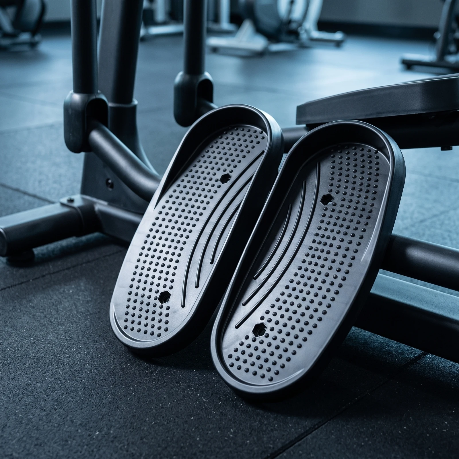 Exercise Equipment Pedal Non-Slip Replacement Footplates Replacement Footboards Ribbed Part Abrasion-Resistant for Home Gym