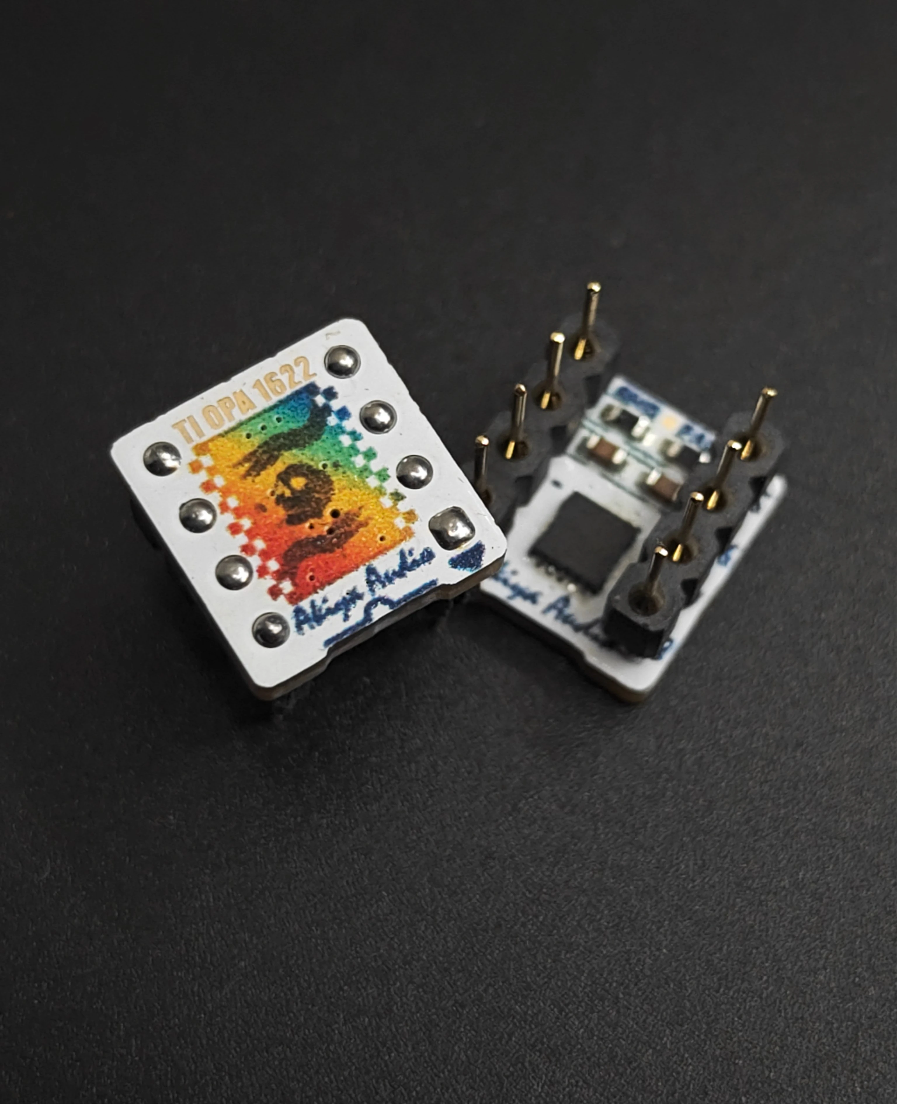 2pcs Fever version of OPA1622 dual-opamp: sold in pairs. Includes a special adapter board and a rear-mounted chip.