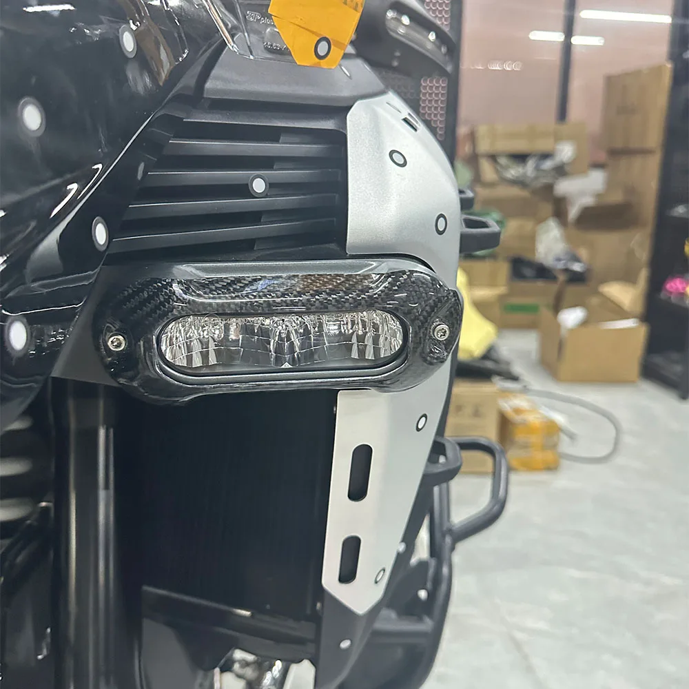 FOR BMW R1300GS ADV Adventure 2024/2025 100% carbon fiber lampshade LED auxiliary protective light 1300GS