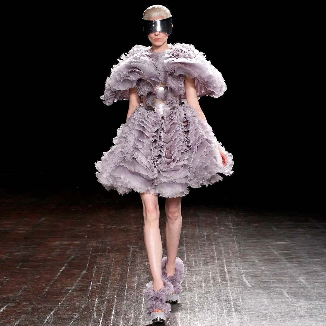 2025 Designs Fluffy Tulle Gowns Puffy A-Line Tutu ชุดชั้นค็อกเทลปาร์ตี้ชุด 3D Sleeve Ruffled พรหม Gowns Custom Made