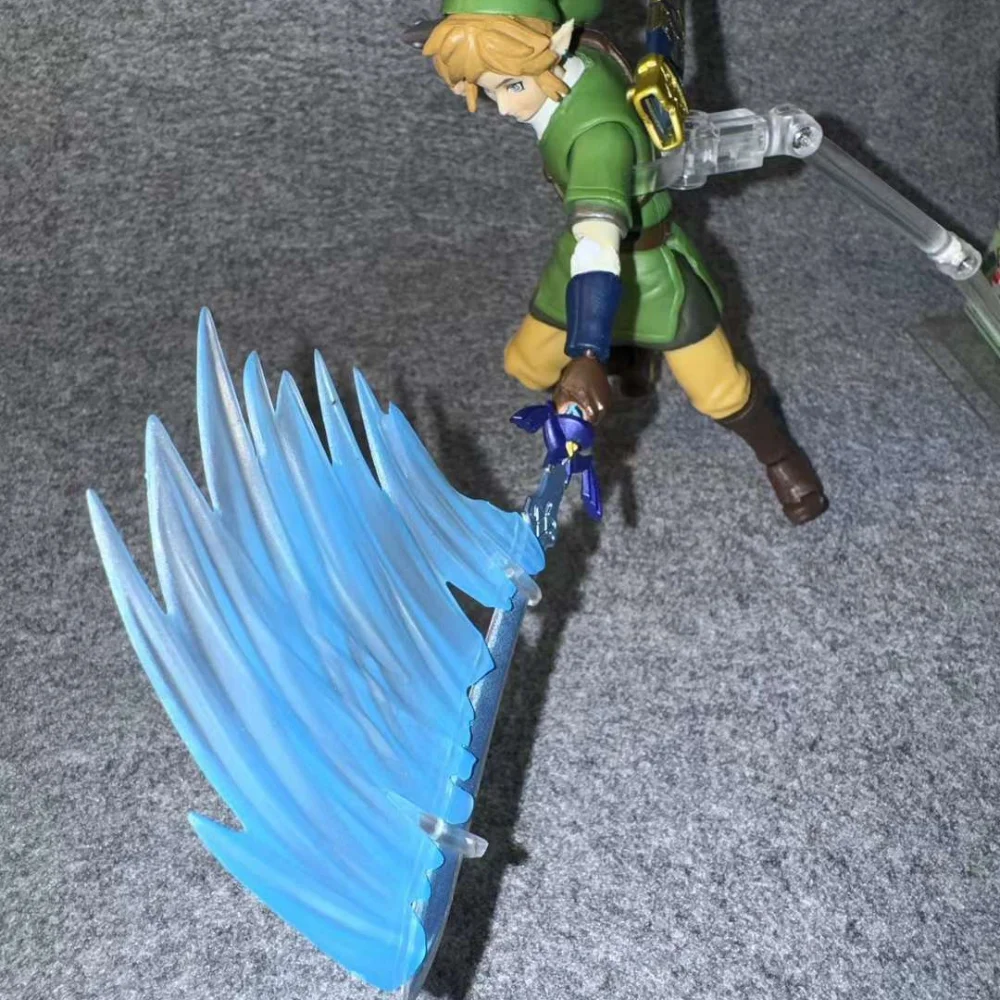 The Hyrule Net PVC Action Figure, Link Master Sword, Hylian Shield Game, Anime Action Figure, Desktop Ornement Model, Crafts Gifts, 18cm