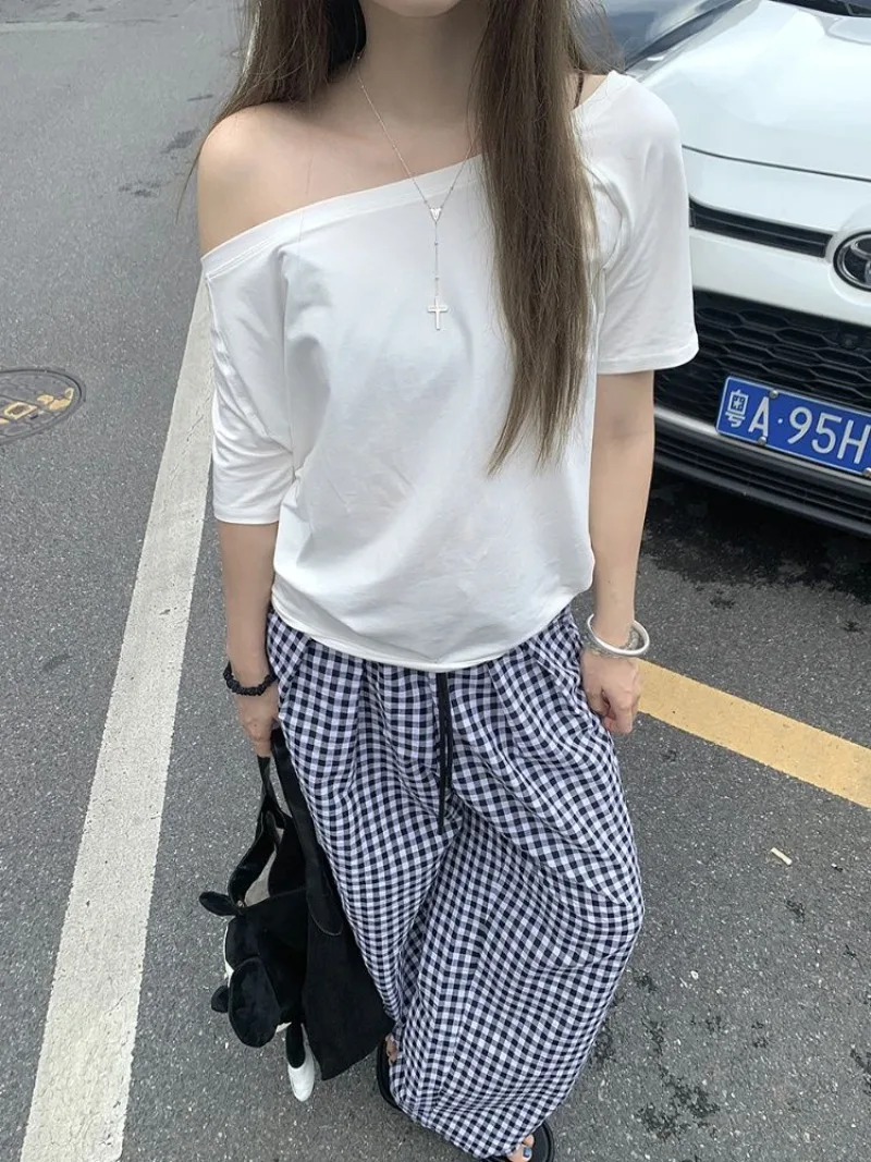 Top with Open Shoulders Women's Summer Top One Shoulder Short Sleeve Tee White Black Off Shoulder Korean Casual Cotton T-shirt