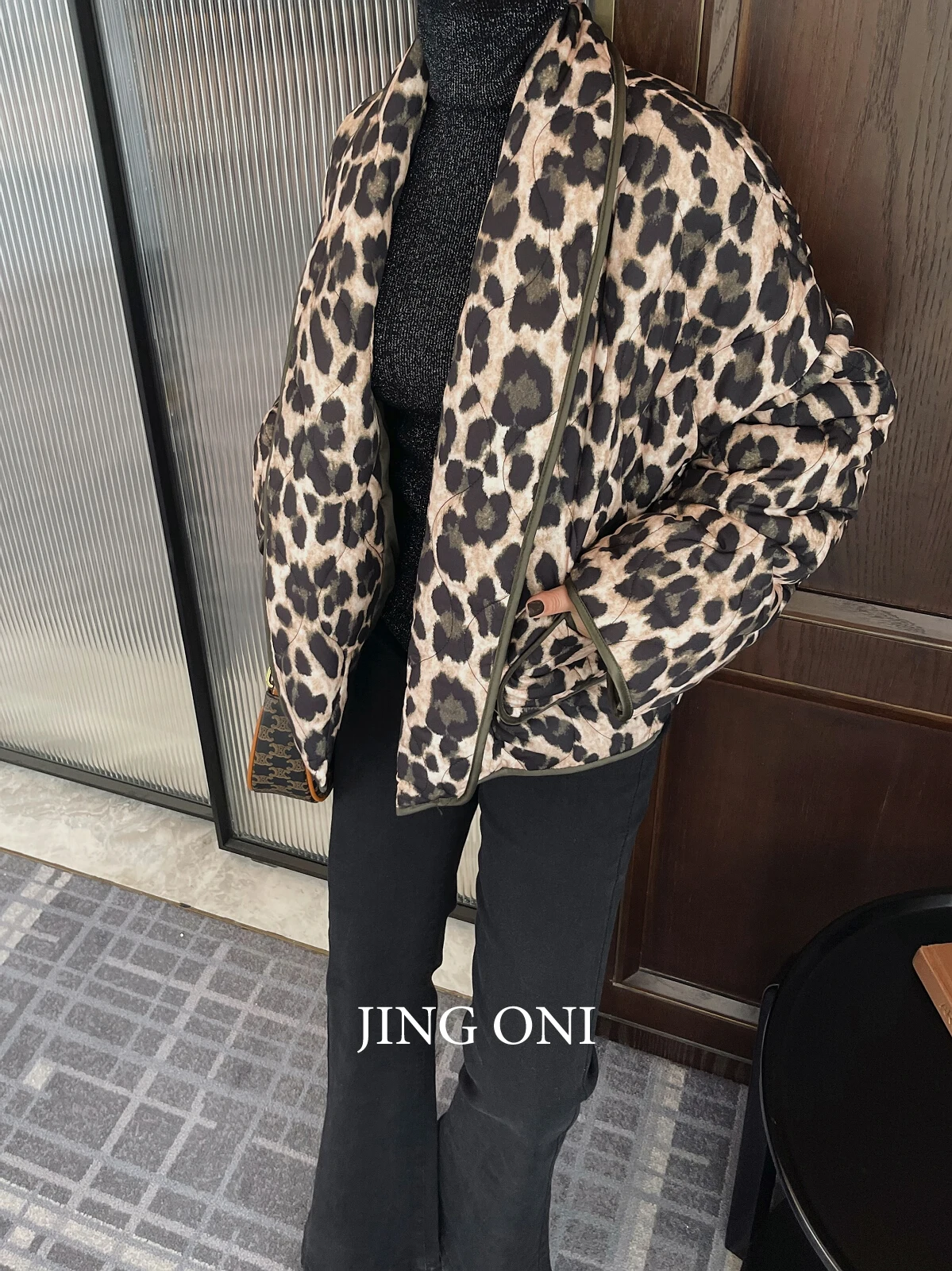 Leopard Short Padding Luxury Jacket Winter Woman Clothing Y2K Korean Fashion Style Vintage Outerwears Top Coat Elegant Parkas