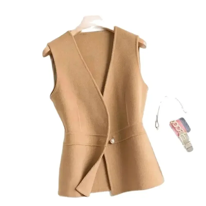 

High-Grade Woolen Vest Coat Female 2025 Spring And Autumn New Fashion Short Slim V-Neck Sleeveless Vest Coat Women ZT209