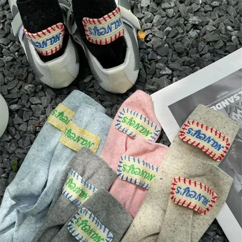 Label Letter Socks Vintage Cotton Medium Tube Woman Cloth  Thick Needle Winter Warm Japanese Solid Casual Sports Couple Socks