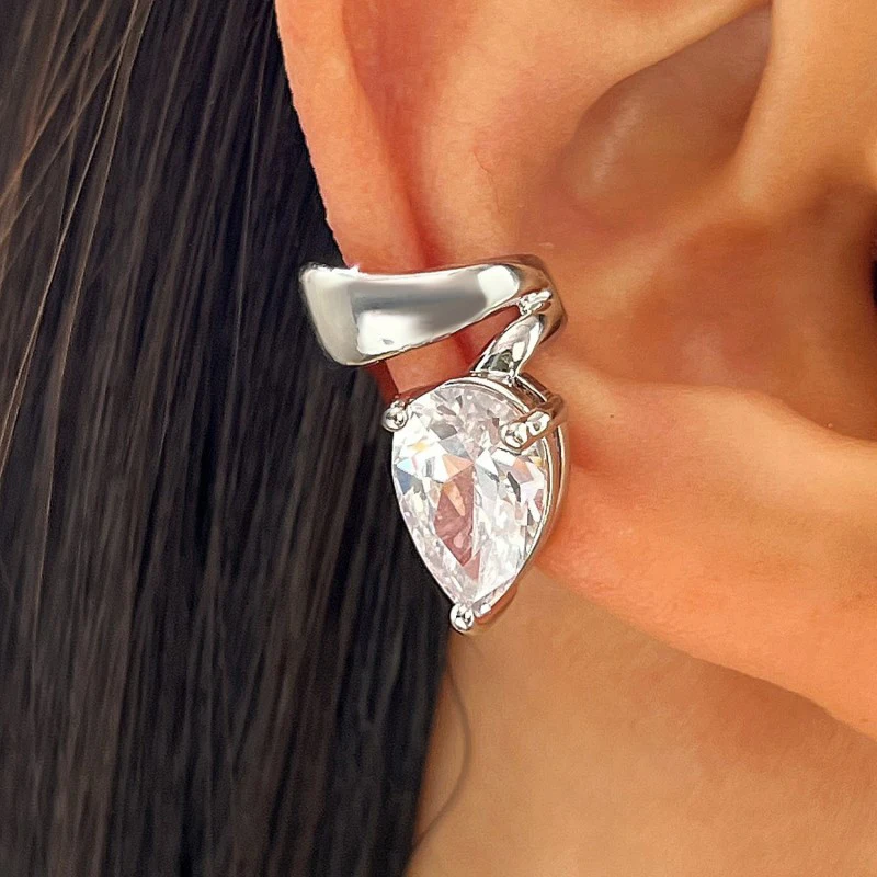 1Pcs Elegant Exquisite Water Drop Zircon Ear Clip Women Fashion Simple Gold Silver Color Cartilage Ear Cuff Party Daily Jewelry