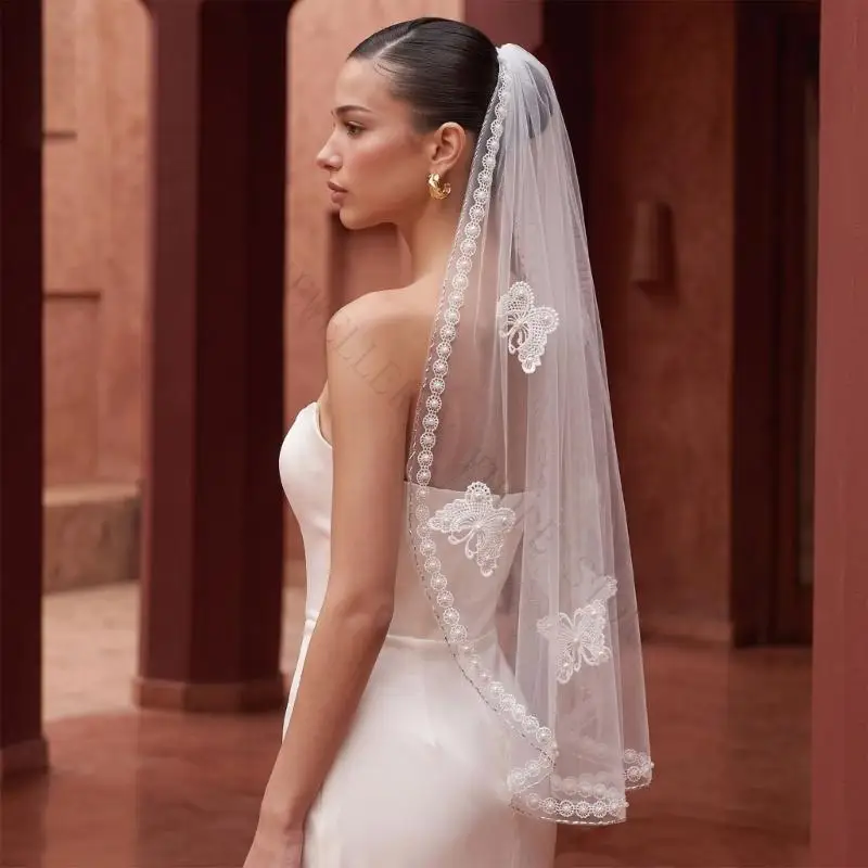 R7UF Lace Trim Bridal Veil Headpiece with Pearls Butterfly Accents for Ceremony Looks