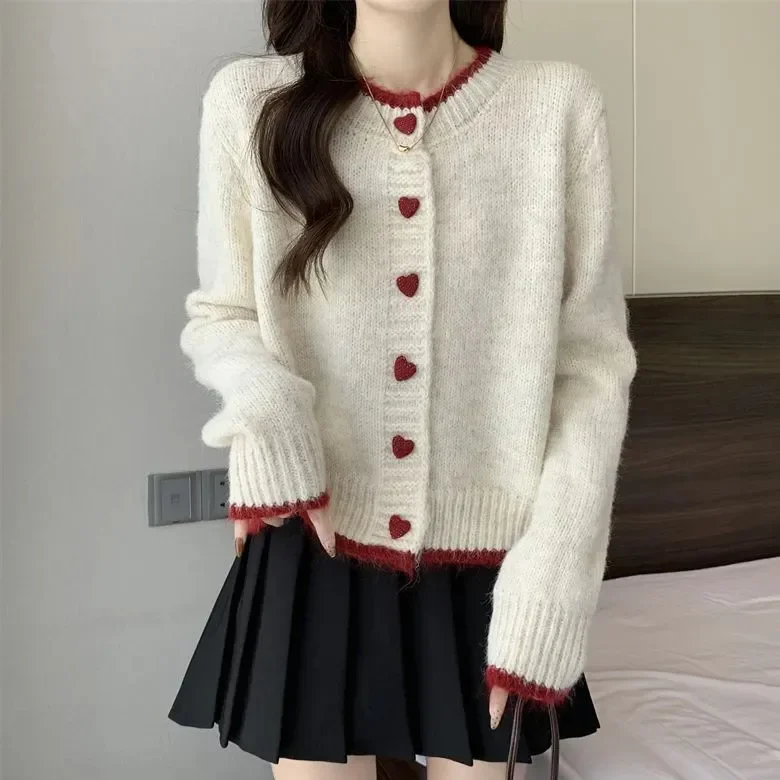 Camisola feminina casaco 2025 outono inverno novo design cor bloco coração botão malha cardigan manga curta topo