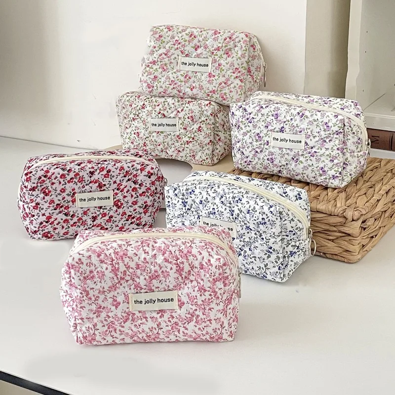 Fashion Storage Organizer Floral Puffy Quilted Makeup Bag Makeup Accessory Cosmetic Pouch Toiletry Handbag Flower Printed