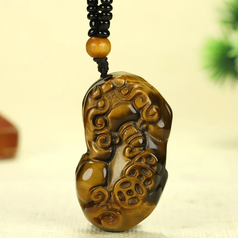 

Fashion Style Natural Tiger's Eye Stone Pixiu Pendant, Exquisite Versatile Jewelry