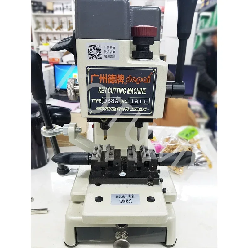 D38A Vertical Key Duplicating Copy Machine Key Cutting Machine Drill Machine For Making Car Door Keys Locksmith Tools