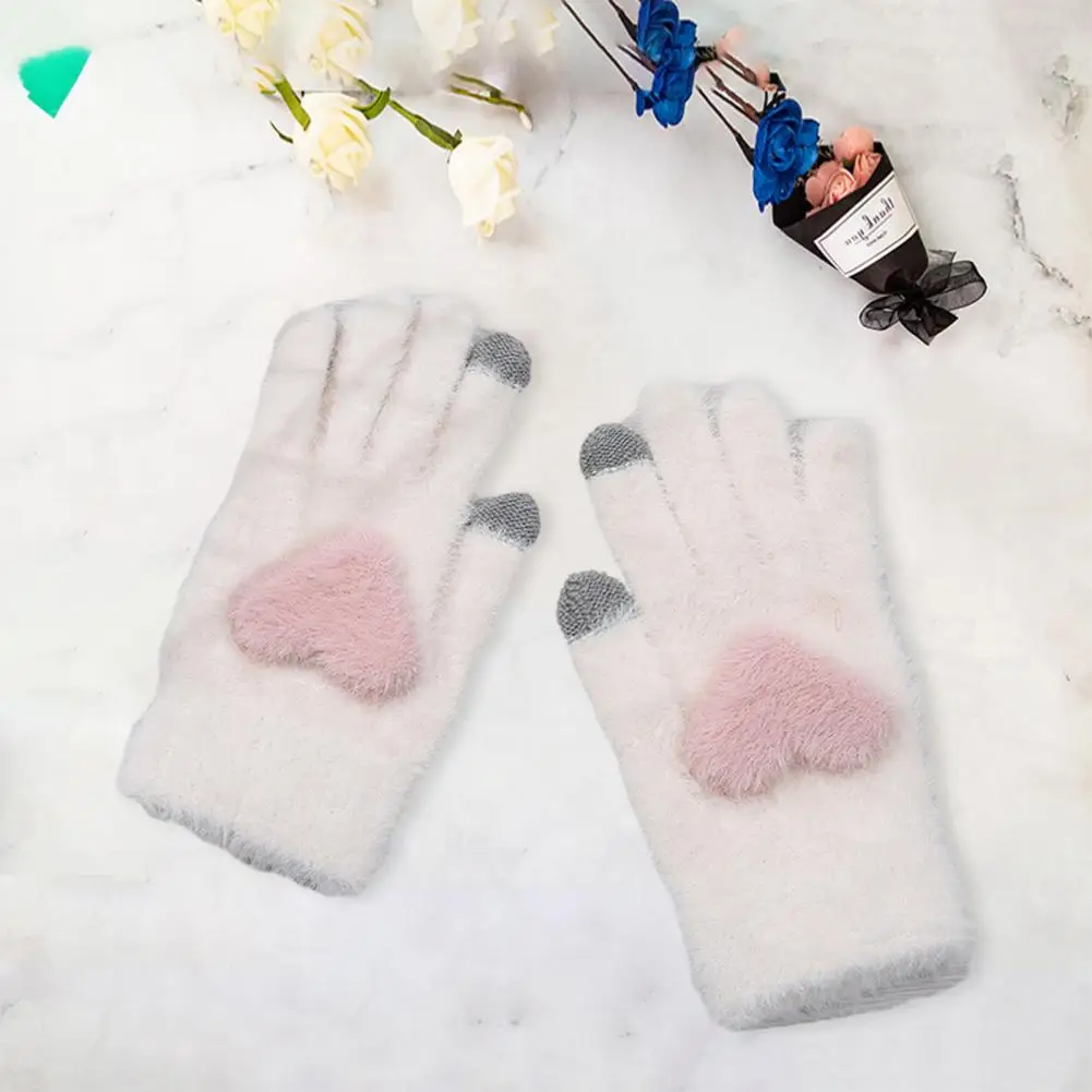 

Warm Polyester Gloves Solid Color Gloves Fashionable Heart Pattern Women Winter Gloves with Touch-screen Design Warm for Weather