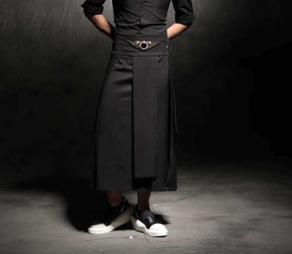 New Men Personalized Skirts Fashion Stage Singers Men's Trendy Pants Skirts Japanese Hairstylists DS Loose Wide Leg Pants