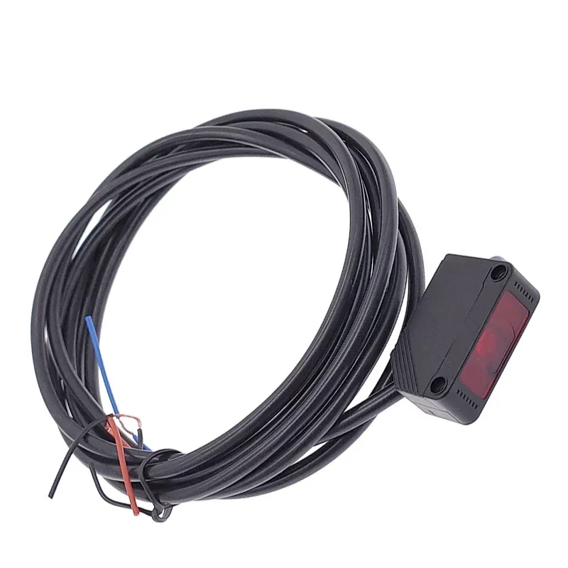 Photoelectric Switch Infrared Sensor E3Z-D61/D81/R61/R81/LS61/LS81/T61 with Bracket NPN PNP Diffuse Reflection DC12-24V