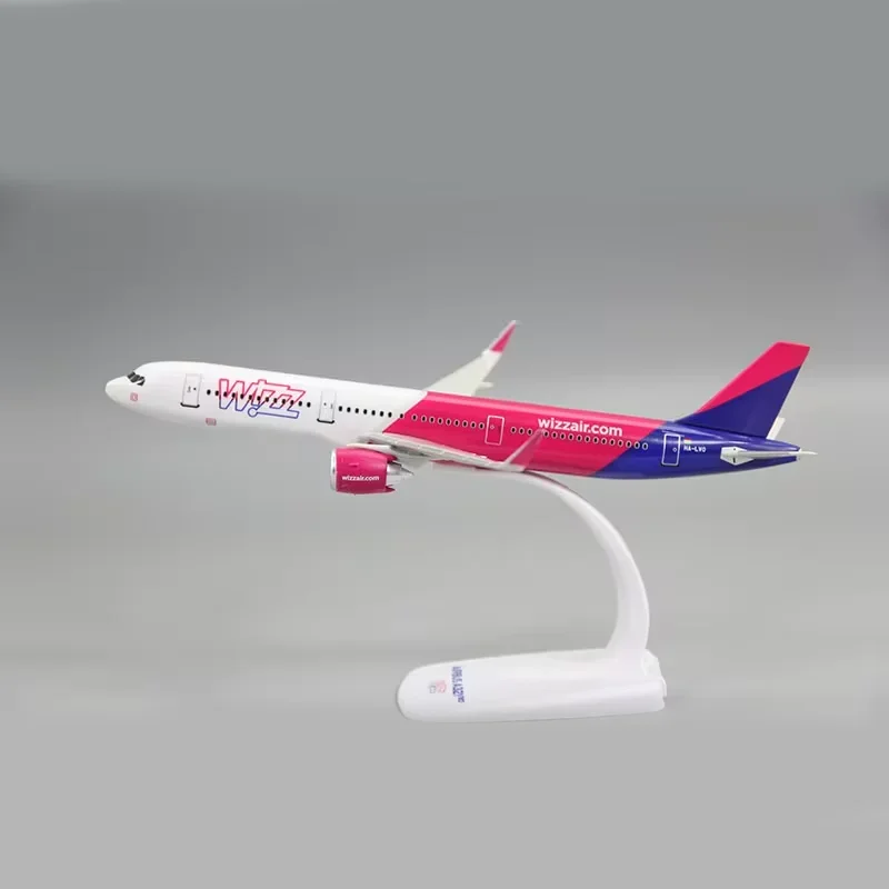 22cm A321/A321neo Airplane Model Toy WIZZ AIR Aircraft Plane Assembly Resin Base Static Display Airliner Souvenir for Collection