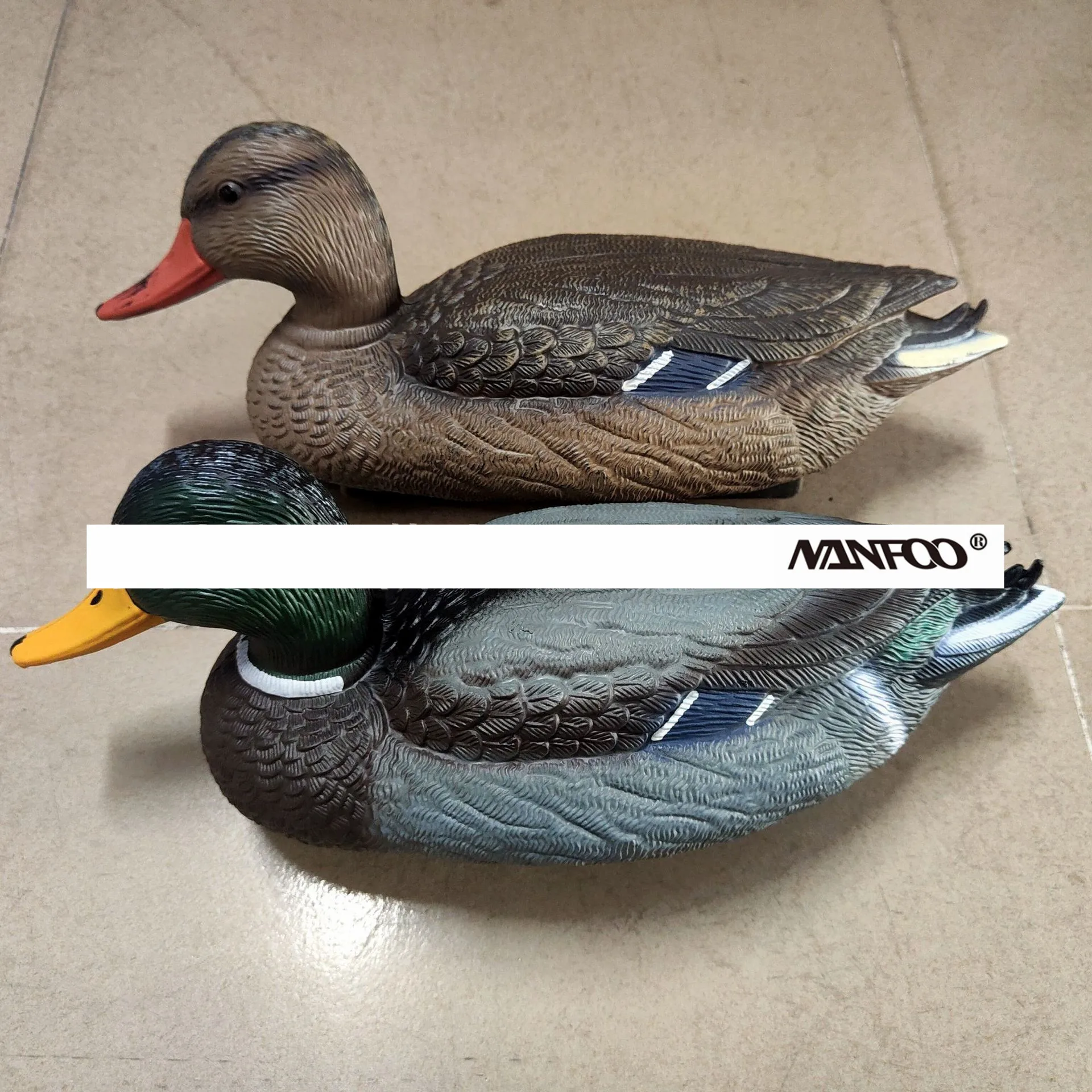 Blow Molding Wear Resistant PE Foam Hunting Decoy Duck, Hand Painted Garden Decoration Accessories, Archery Target, High Quality