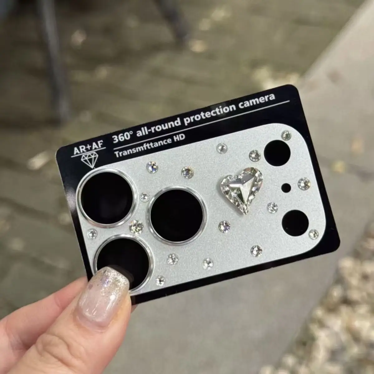 

Handmade Sticker Rhinestone Camera Lens Protector for IPhone 17 Pro 17 Pro Max Camera Protection Glass Full Cover Cap