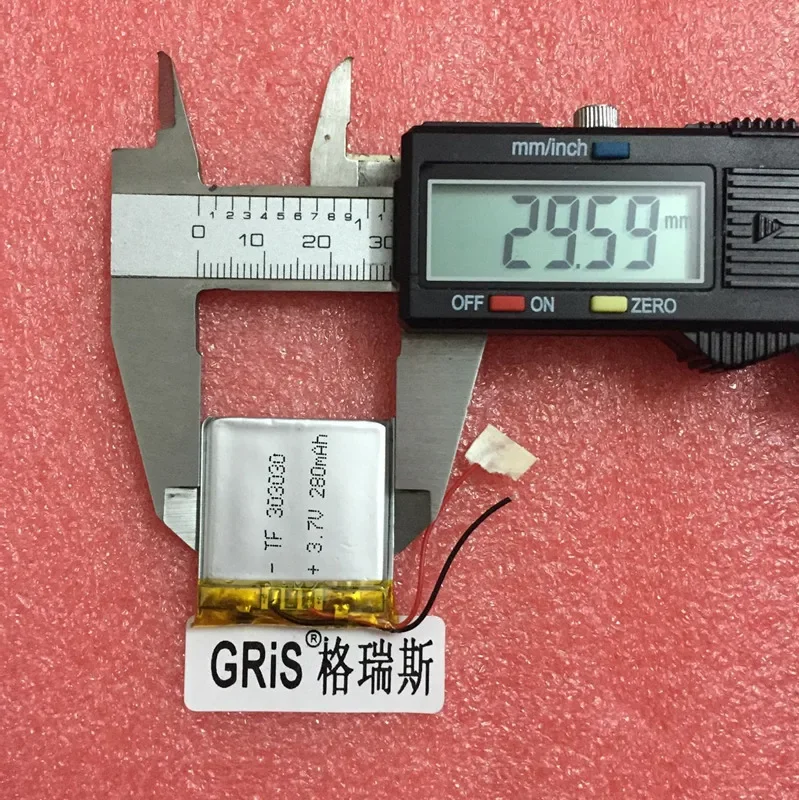 3,7 V 303030   Q9 Q3 Scheda audio MP3 owin piastra batteria quadrata auricolare wireless altoparlante cane elettronico Cella agli ioni di litio ricaricabile