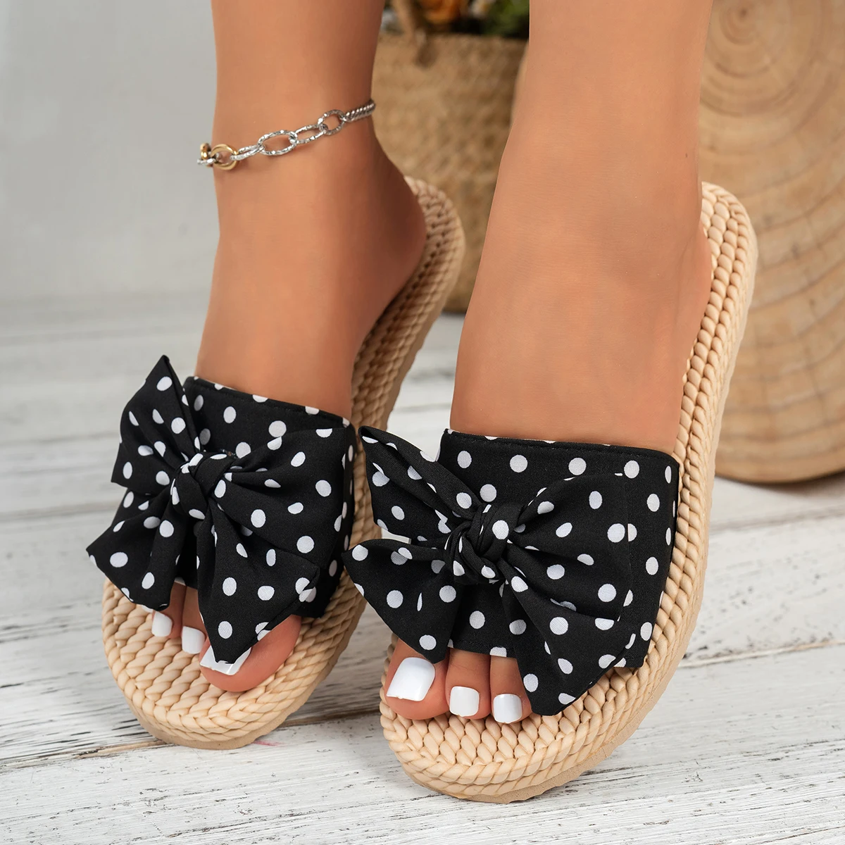 Women Slippers Summer Bow Knot Sandals Non Slip Casual Beach Slippers Comfortable Outdoor Indoor Shoes Fashion Slides Women