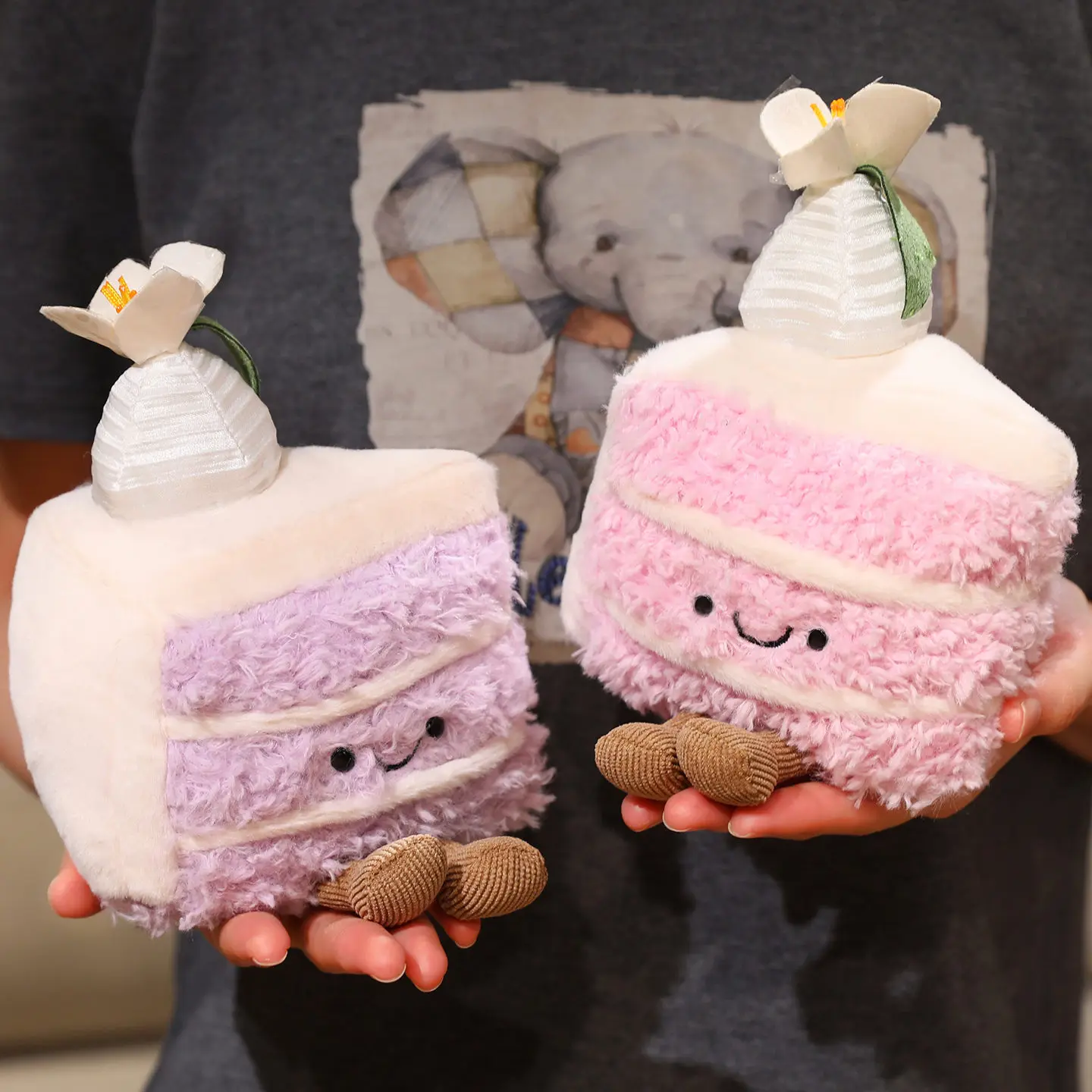Sweet Slice Plush Toy Adorable Triangle Cake Design Stuffed Toy Soft Doll Perfect Dessert Themed Decor Cute Gift Ideas Kids Girl