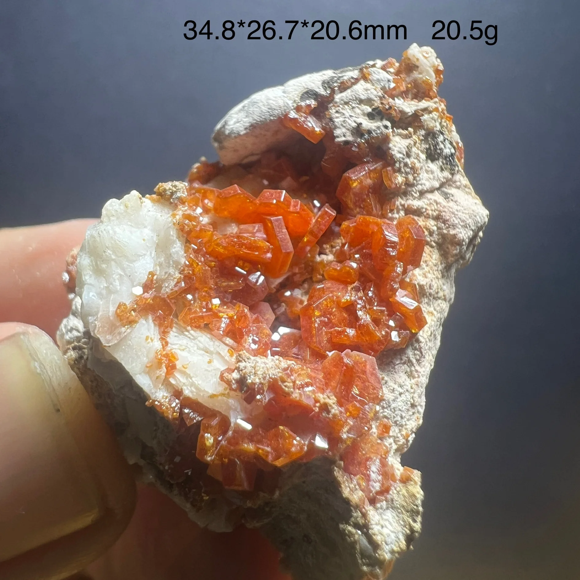 

Natural mineral vanadium lead ore raw stone collection stone display item geological science popularization