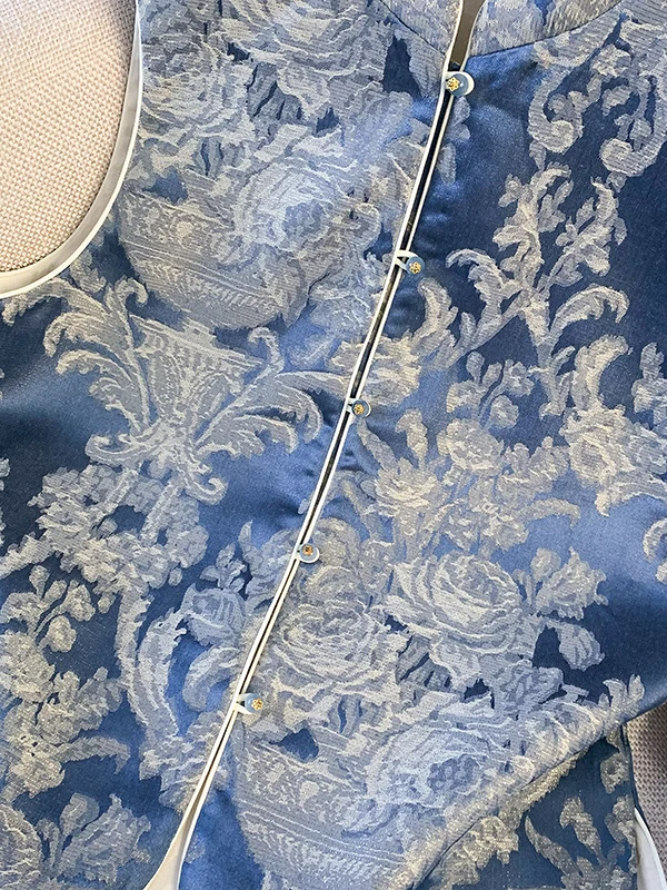 Neue chinesische Sle Satin bestickte Weste Jaet Damen Herbst Retro National Trend Heavy Industry Blumenmuster Top