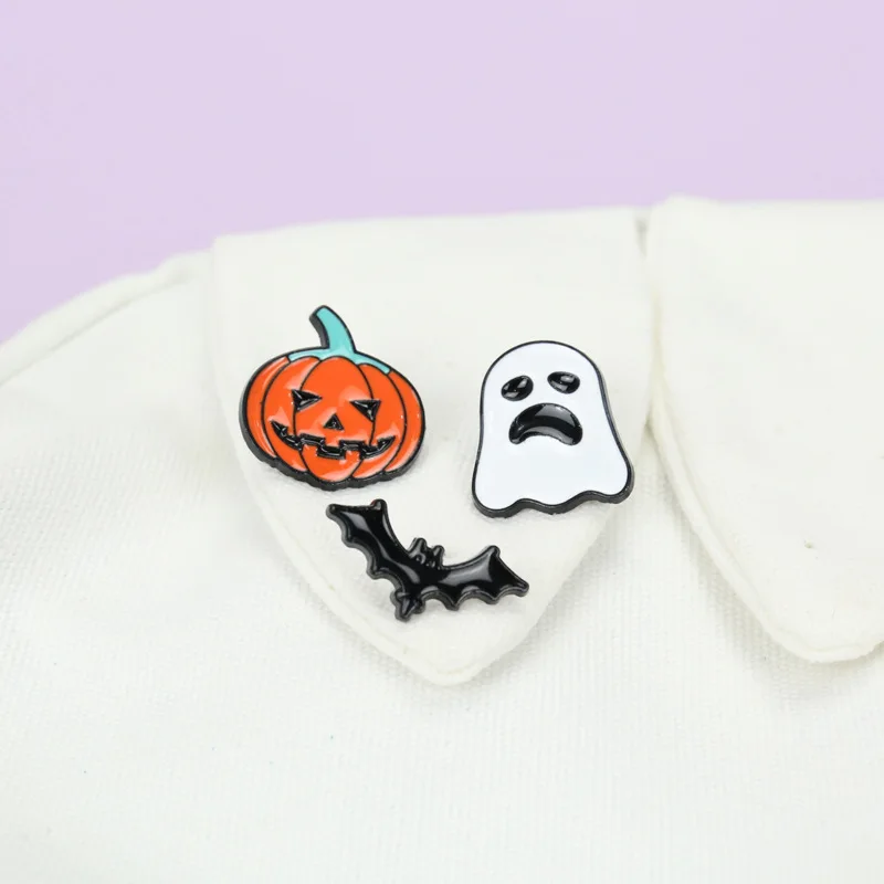 New Cartoon Trendy Pumpkin Head Bat Halloween Series Brooch Bag Cartoon Ghost Hat Brooch