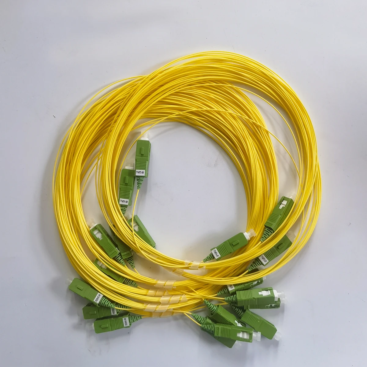 10 個の光ファイバーパッチコード SC/APC-SC/APC 4 メートル 0.9 ミリメートル延長ケーブルシンプレックス屋内 FTTHConvert パッチコード曲げに敏感ではない