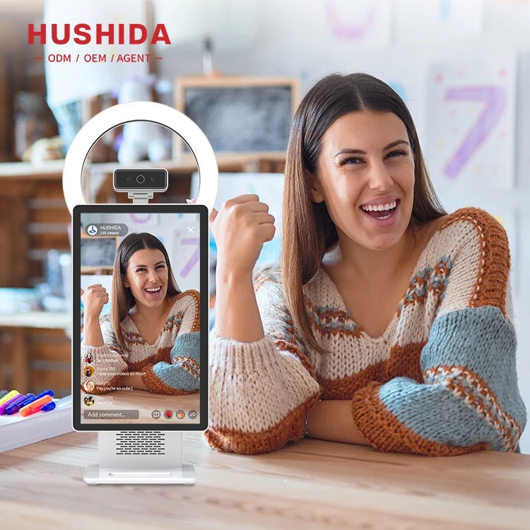 

Hot Sale 15.6 Inch Live Streaming Equipment Software Camera youtube Live Streaming Device for Facebook