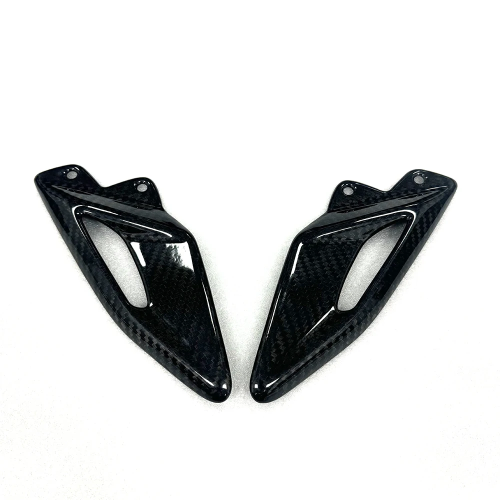 For Triumph Street Triple 660 765 R RS 2016-2021 2022 2023 2024 Carbon Fiber Motorcycle Accessories Heel Guard Plates Foot Rests