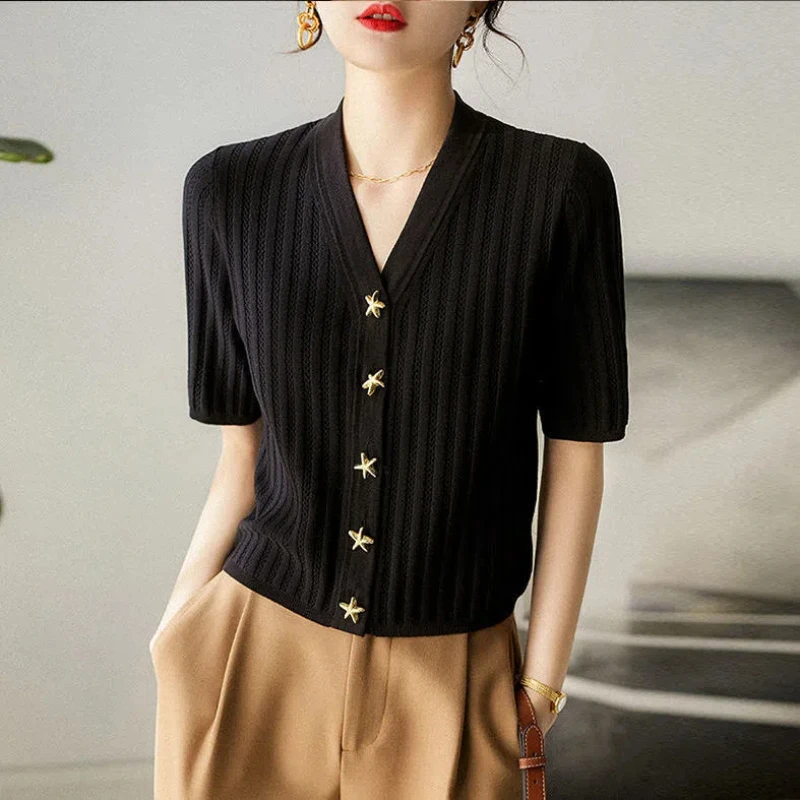 Five-corner Starfish Buckle Knitted Cardigan Short-sleeved Women's Age-reducing Temperament Ice Silk Thin V-neck Top