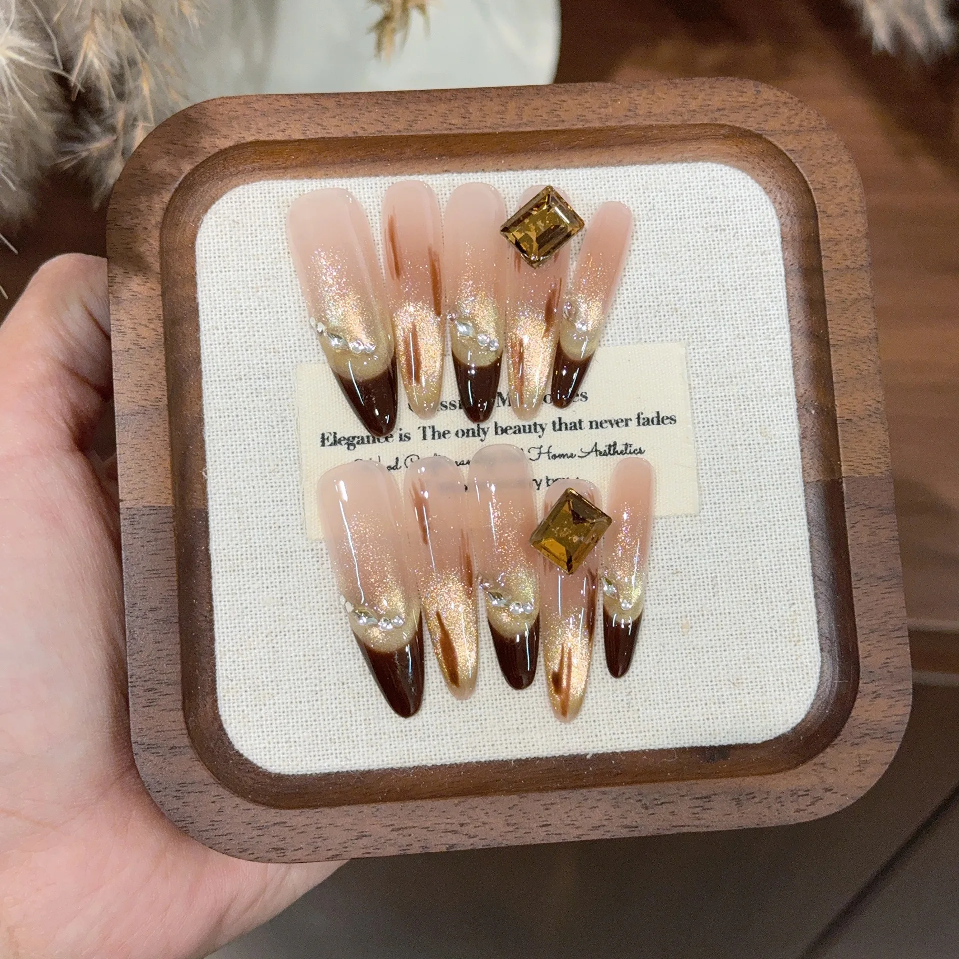 

10pcs Maillard Gradient Press On Nails Long Almond Rhinestone Decor Fake Nails Wearable Handmade False Nails