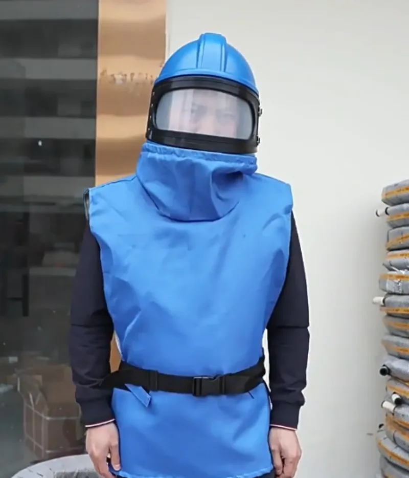 Sandblasting  Hood With Air Breathing HoseOxygen supply sandblasting helmet, temperature control sandb